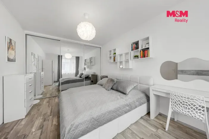 Prodej bytu 2+1, Děčín - Děčín I-Děčín, Zámecká, 68 m2