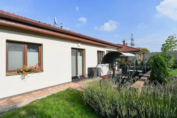Prodej rodinného domu, Měchenice, 117 m2
