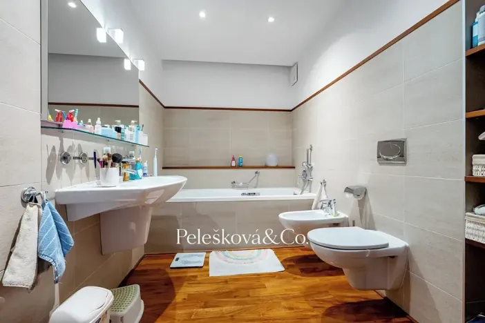 Prodej bytu 4+kk, Praha - Smíchov, Švédská, 128 m2