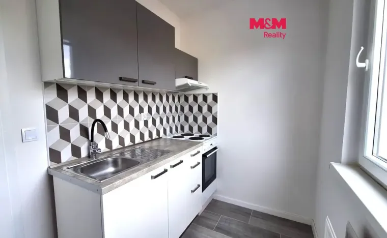Pronájem bytu 1+1, Česká Lípa, Jáchymovská, 35 m2