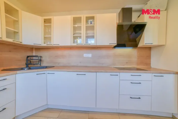 Prodej bytu 3+1, Mariánské Lázně - Úšovice, Mánesova, 63 m2