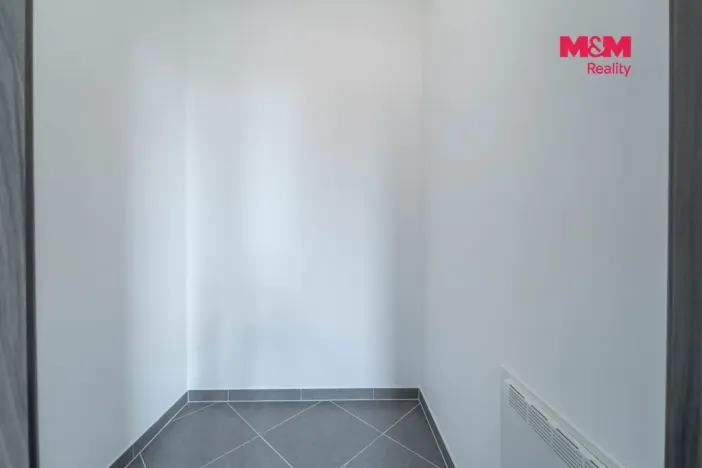 Prodej bytu 4+kk, Praha - Dolní Měcholupy, Honzíkova, 97 m2