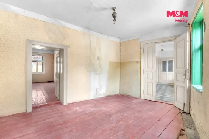 Prodej rodinného domu, Nové Hrady, 500 m2