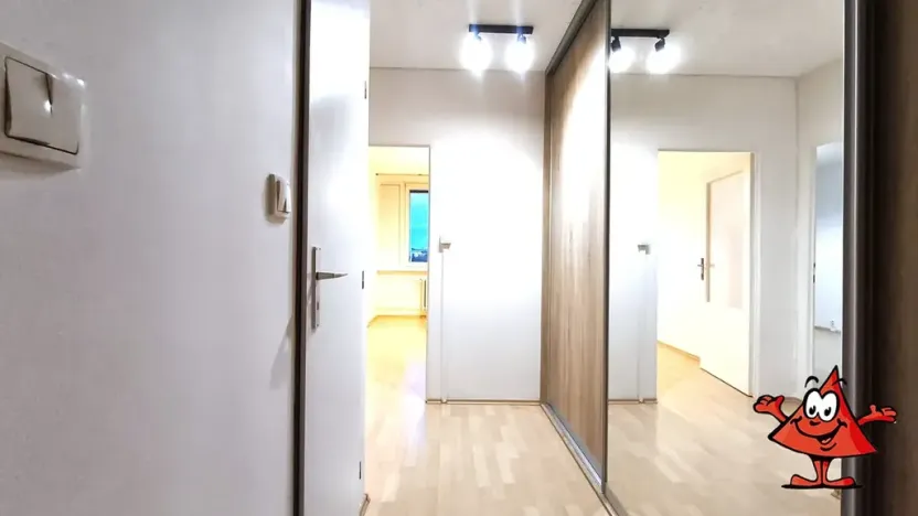 Pronájem bytu 2+kk, Praha - Petrovice, Kurčatovova, 45 m2