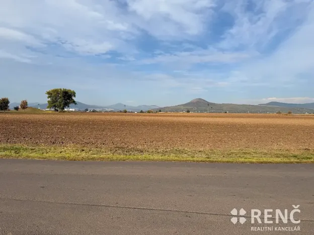 Prodej pozemku pro bydlení, Terezín, 25590 m2
