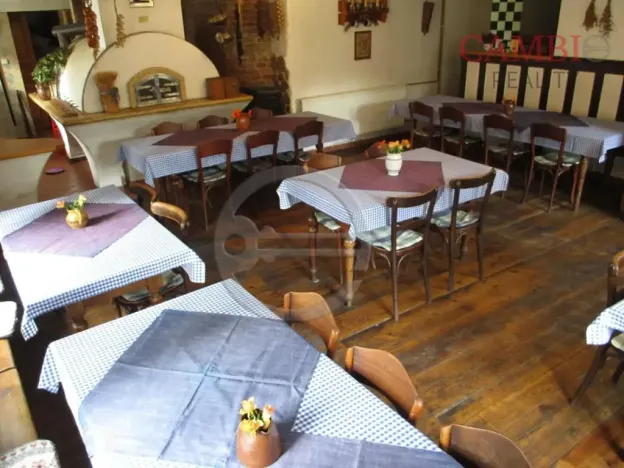Prodej restaurace, Cheb, náměstí Krále Jiřího z Poděbrad, 130 m2