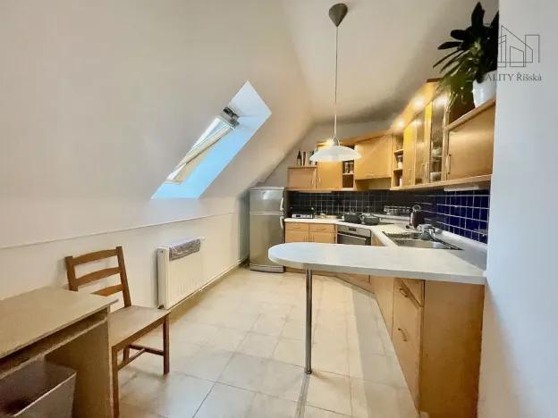 Pronájem bytu 1+1, Dobřejovice, Sportovní, 46 m2