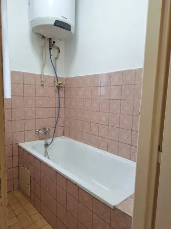Pronájem bytu 2+kk, Náchod, Pražská, 46 m2