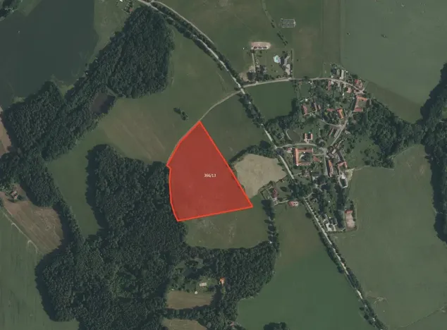 Prodej pole, 38130 m², Chlumec