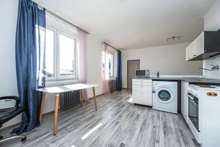 Prodej bytu 2+kk, Rakovník, Šamotka, 44 m2