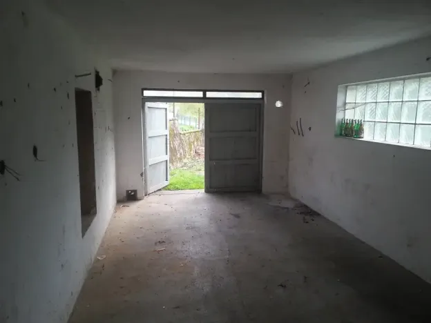 Pronájem garáže, Břasy, 30 m2