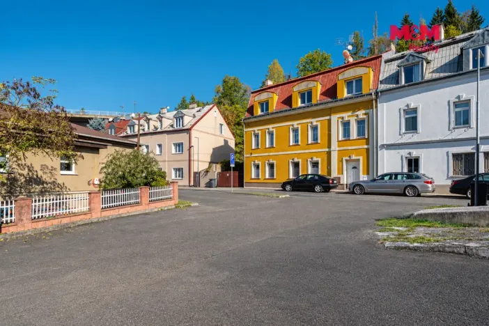 Prodej bytu 3+1, Dalovice - Všeborovice, Dolní, 76 m2