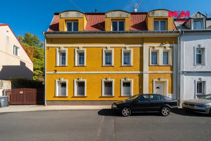 Prodej bytu 3+1, Dalovice - Všeborovice, Dolní, 76 m2