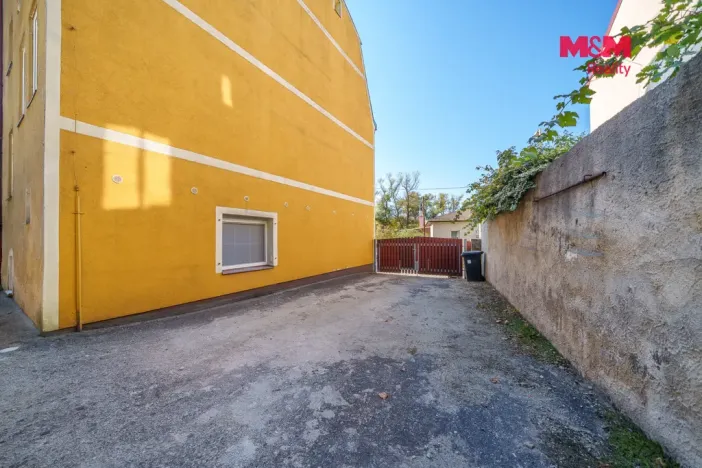 Prodej bytu 3+1, Dalovice - Všeborovice, Dolní, 76 m2