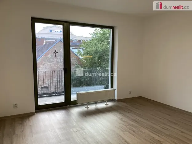 Pronájem bytu 2+kk, Plzeň, Na Roháči, 64 m2