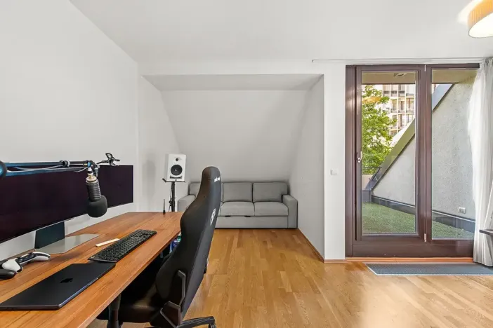 Prodej bytu 3+kk, Praha - Žižkov, Ke kapslovně, 88 m2