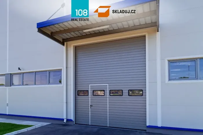 Pronájem skladu, Pelhřimov, 5700 m2