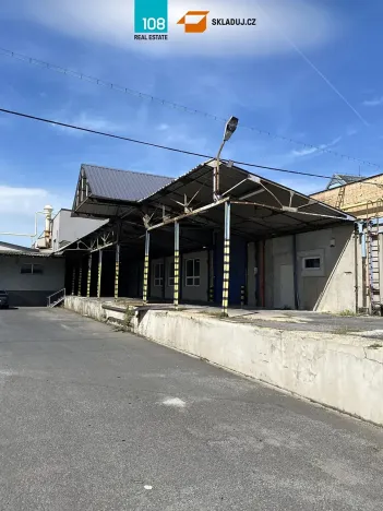 Pronájem skladu, Žatec, Purkyněho, 2000 m2