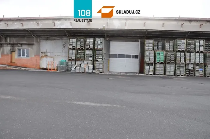 Pronájem skladu, Chomutov, 1300 m2