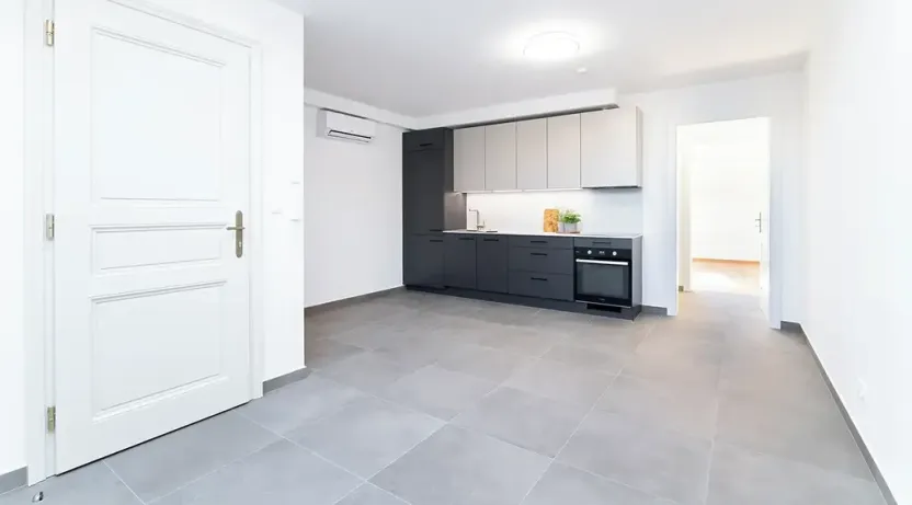 Pronájem bytu 1+1, Praha - Žižkov, Jeronýmova, 46 m2
