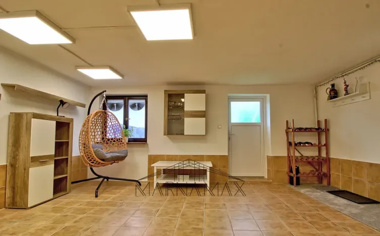 Prodej rodinného domu, Pesvice, 200 m2