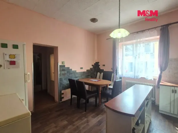 Prodej rodinného domu, Králův Dvůr - Počaply, Smetanova, 178 m2