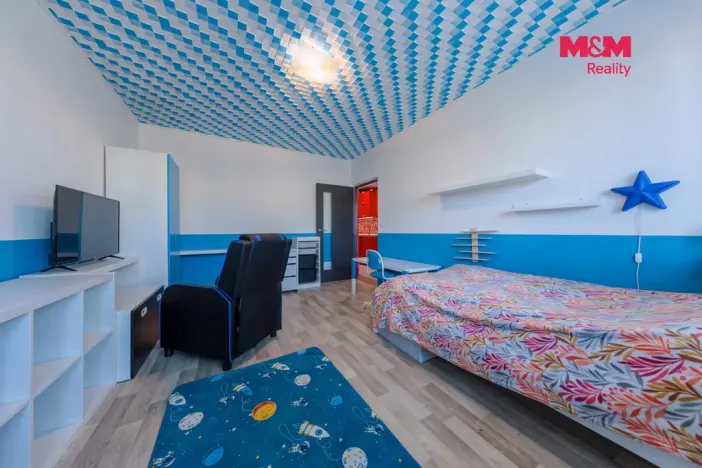 Prodej bytu 4+1, Sokolov, Závodu míru, 84 m2