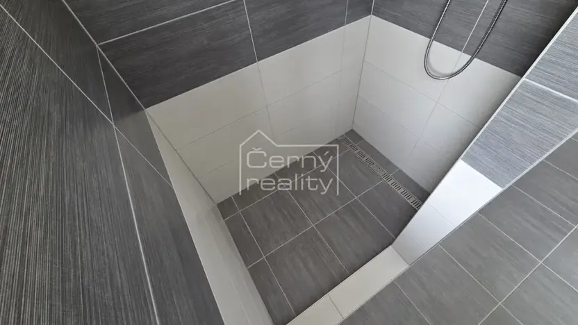 Pronájem bytu 2+kk, Sopřeč, 76 m2