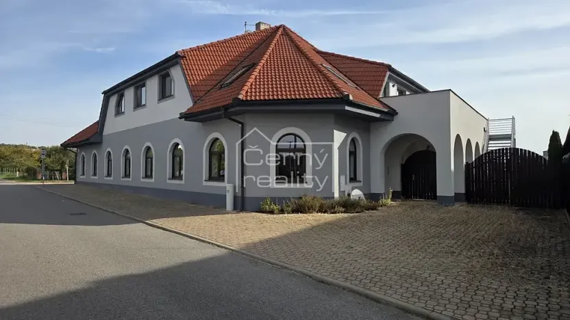 Pronájem bytu 2+kk, Sopřeč, 76 m2