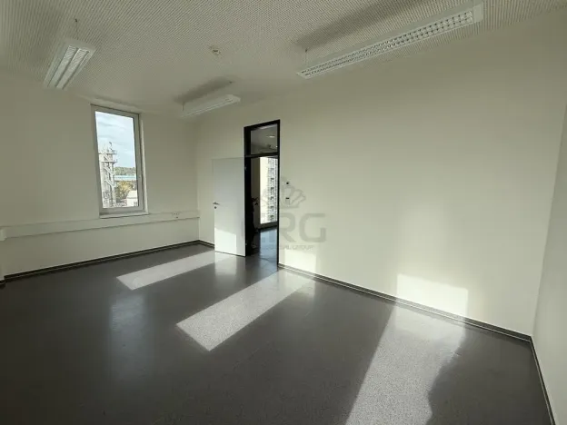 Pronájem kanceláře, Brno - Štýřice, Pražákova, 21 m2