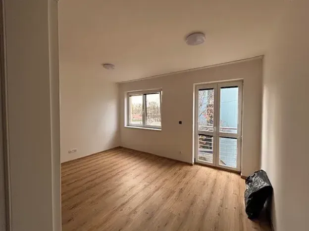 Pronájem bytu 1+kk, Břeclav, U Tržiště, 30 m2