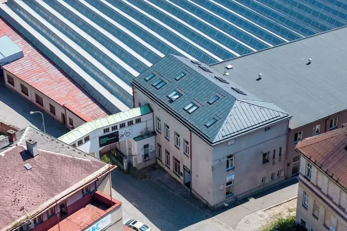Prodej výrobních prostor, Úpice, Dr. Teuchmanna, 8703 m2