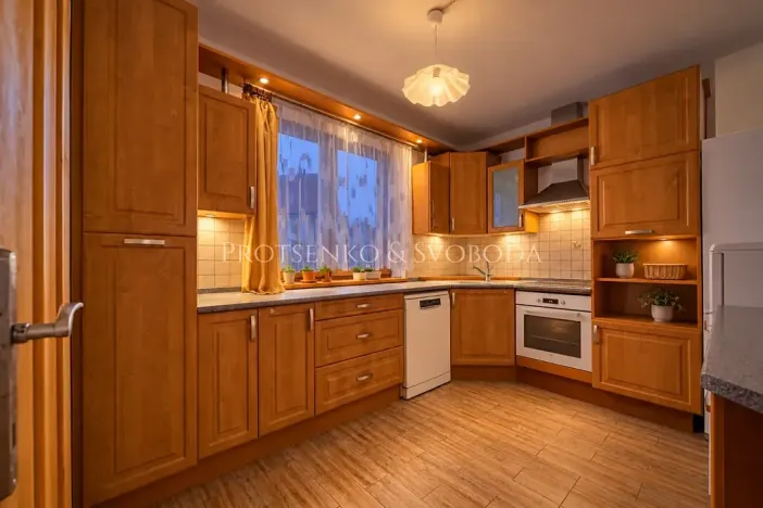 Prodej rodinného domu, Záhoří, 252 m2