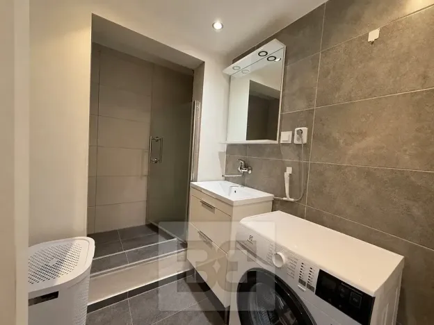 Pronájem bytu 2+kk, Praha - Žižkov, Chelčického, 40 m2