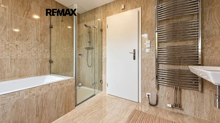 Pronájem rodinného domu, Černolice, K rybníku, 130 m2