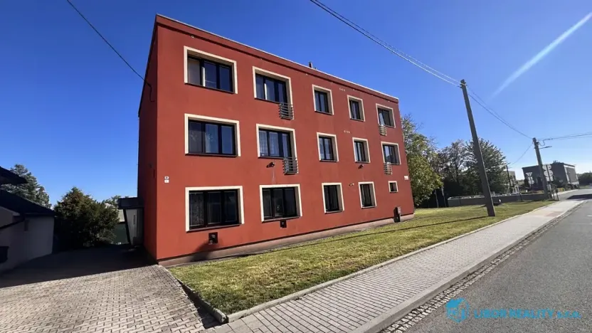 Prodej bytu 2+1, Bílovec, B. Němcové, 51 m2