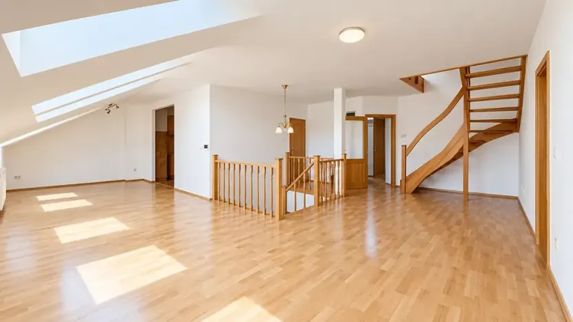 Prodej bytu 4+1, Praha - Vinohrady, Francouzská, 140 m2