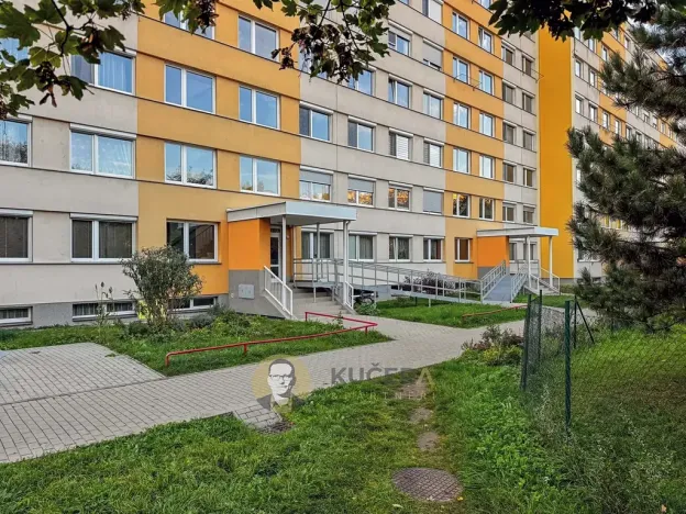 Pronájem bytu 2+kk, Neratovice, 28. října, 47 m2