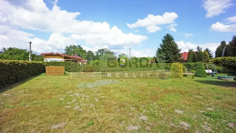 Prodej pozemku pro bydlení, Tišice, Kostelecká, 1059 m2