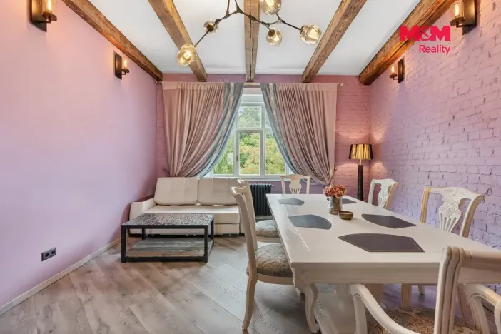Pronájem bytu 3+1, Karlovy Vary, Foersterova, 102 m2