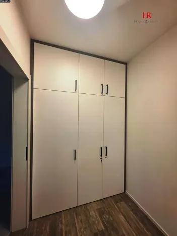Pronájem komerční nemovitosti, Úhonice, Na Vlečce, 56 m2