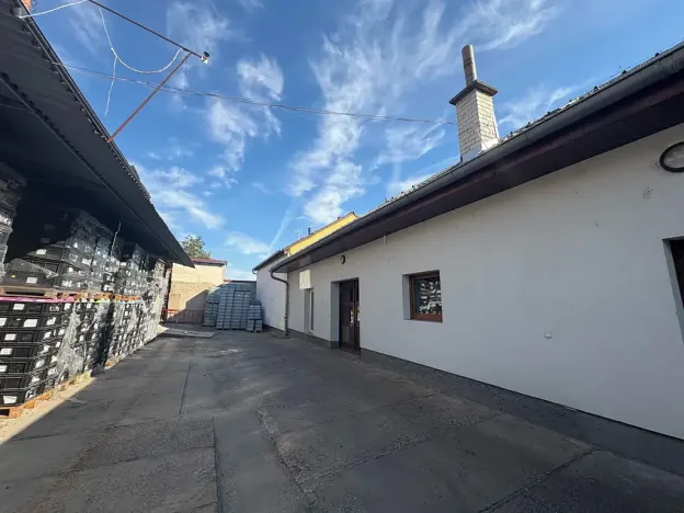Prodej obchodního prostoru, Lysá nad Labem, Československé armády, 700 m2