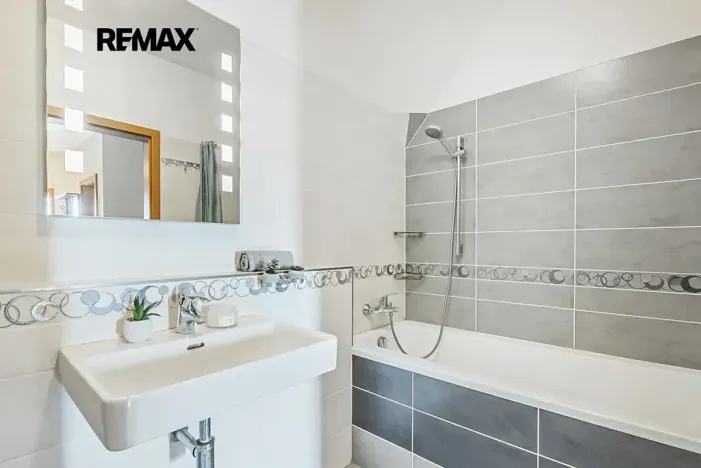 Prodej bytu 3+kk, Lysá nad Labem, Na Zemské stezce, 76 m2