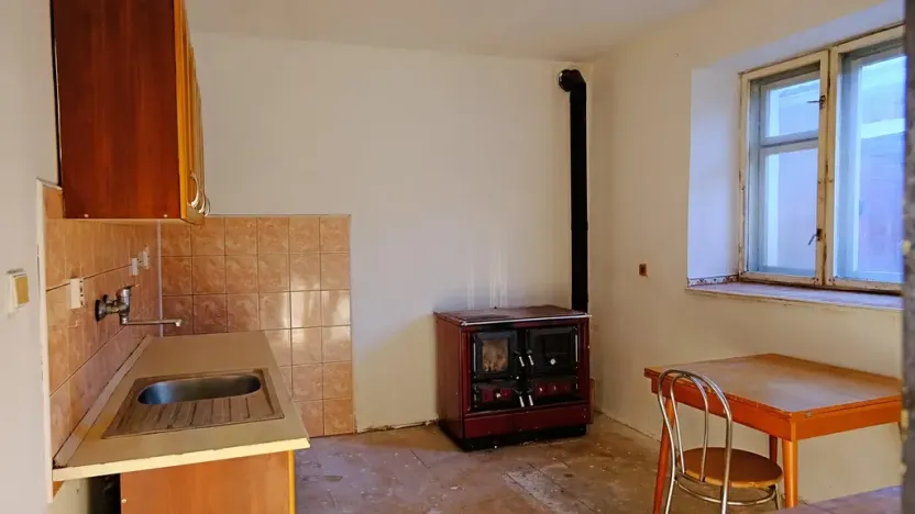 Prodej rodinného domu, Dešov, 140 m2