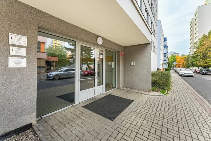 Prodej bytu 1+kk, Praha - Letňany, Frýdecká, 34 m2
