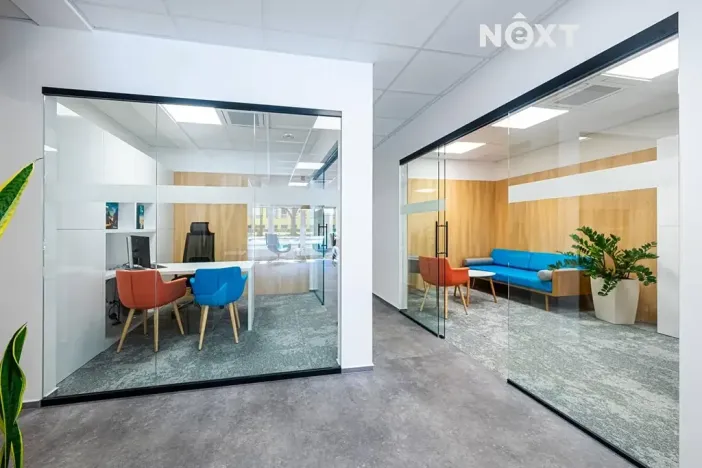 Prodej obchodního prostoru, Pardubice, Na Spravedlnosti, 200 m2