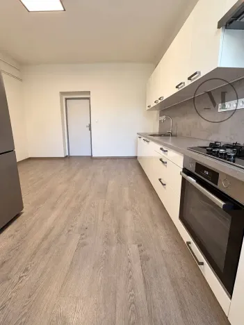 Pronájem bytu 2+1, České Budějovice, Čechova, 70 m2