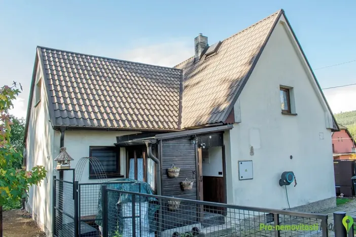 Prodej rodinného domu, Dobřív, 100 m2