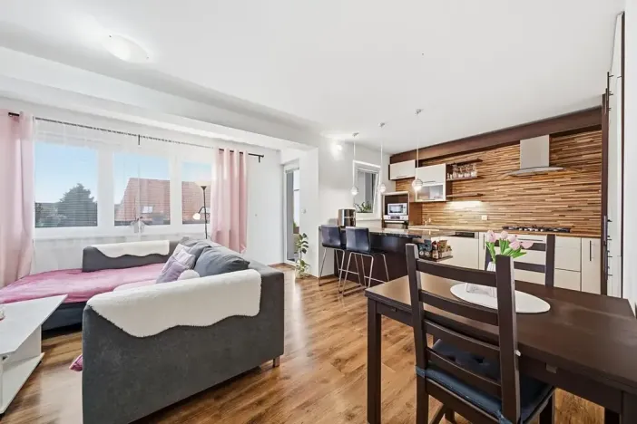 Prodej bytu 3+kk, Bošovice, Vyhlídka, 84 m2