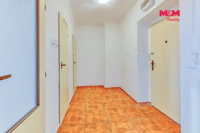 Pronájem bytu 1+1, Pardubice, Štrossova, 38 m2